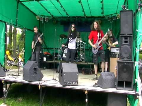 Neodůvodnitelná lítost - Neodůvoditelná lítost, Bornflossrock Žacléř, 29.6.2013, nesestří