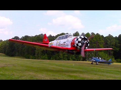 Mark Henley - Aeroshell Aerobatic Team T-6 Texan