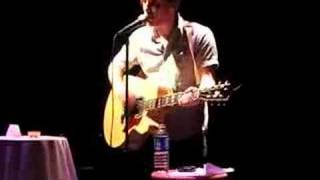 Kevin Devine - The Longer That I'm Out Here