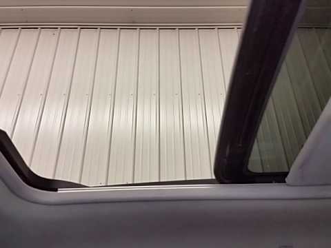 CP0813 - 2005 Ford Escape XLT- Power Sunroof