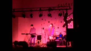 Who&#39;s loving you  - Javiera Ruiz