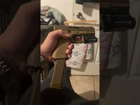 Glock 19X With The Extended Magazine