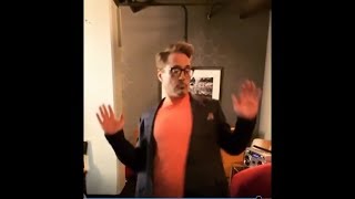 Tony Stark Bailando VIDEO ORIGINAL _ Robert Downey