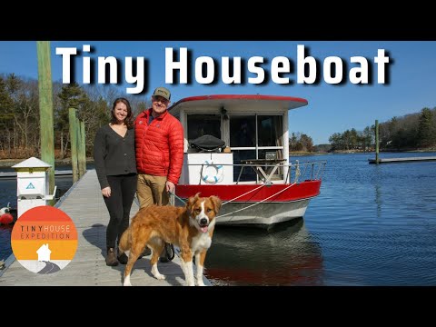 Couple live on renovated Tiny House Boat - 5 years & snowy winters!