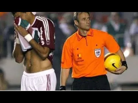 HECTOR BALDASSI robando a Flu en la final de la Copa Libertadores 2008