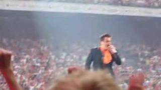 Robbie Williams Kiss me by DANCE2TRANCE