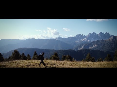 Neonschwarz - Hitzefrei (Official Video)