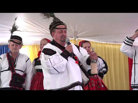 Grupul Tara Oasului - M-o facut mama osan