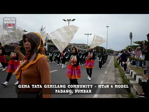 Gema Tata Gemilang Community - MTsN 6 Model Padang (Street Parade MMC 2018)