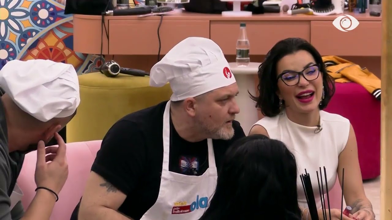 “O planprishës buxheti…”/ Egla-Julit: Nuk e lan dot atë që ke bërë, na keni nxjerr si gratë e liga