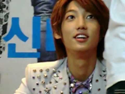 120624 BOYFRIEND Youngmin Fan Sign04