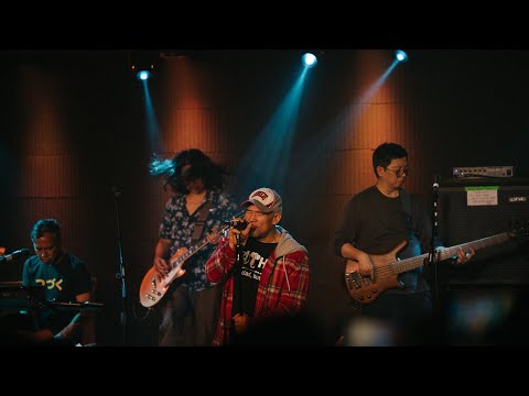 Indio I - "S" on my chest