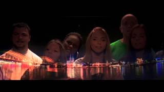 HE BES DO NIEMOLS JANZ ALLEIN