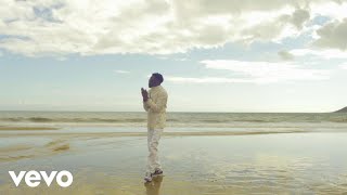 Videoklip Tinchy Stryder - Grow (ft. Cardo Remel) s textom piesne