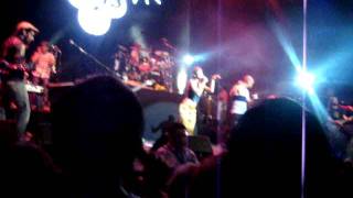 Calle 13 - Gringo latin funk @ Teatro caupolican, Chile