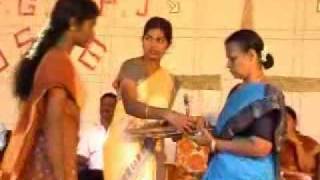 preview picture of video 'EGSP HOSTELDAY 2009 --EXTRAVAGAZA-- PRIZE FOR GIRLS   ----   VIDEO BY M.VALLALRAJ'