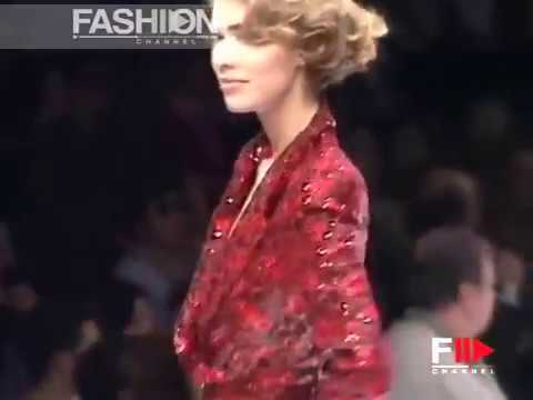 "Erreuno" Autumn Winter 1992 1993 Milan 4 of 4 Pret a Porter Woman by FashionChannel