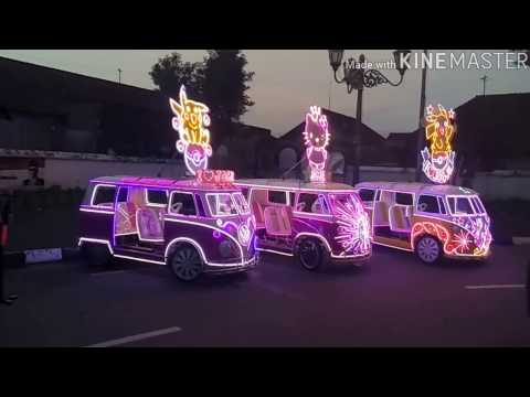 download lagu mp3 mp4 Alun Alun Kidul Yogyakarta, download lagu Alun Alun Kidul Yogyakarta gratis, unduh video klip Alun Alun Kidul Yogyakarta