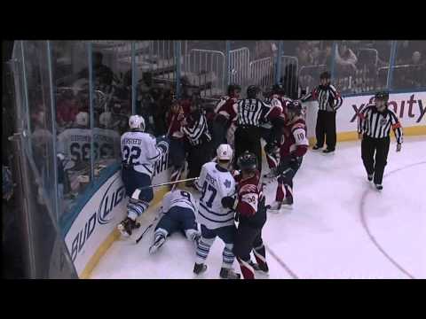 Maple Leafs @ Thrashers - The Highlights - 110107