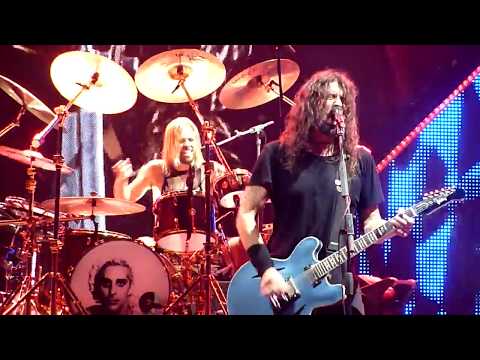 Foo Fighters - Dirty Water - Pepsi Center - Denver - 10-10-2018
