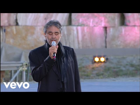 Video per il significato della canzone Romanza di Andrea Bocelli