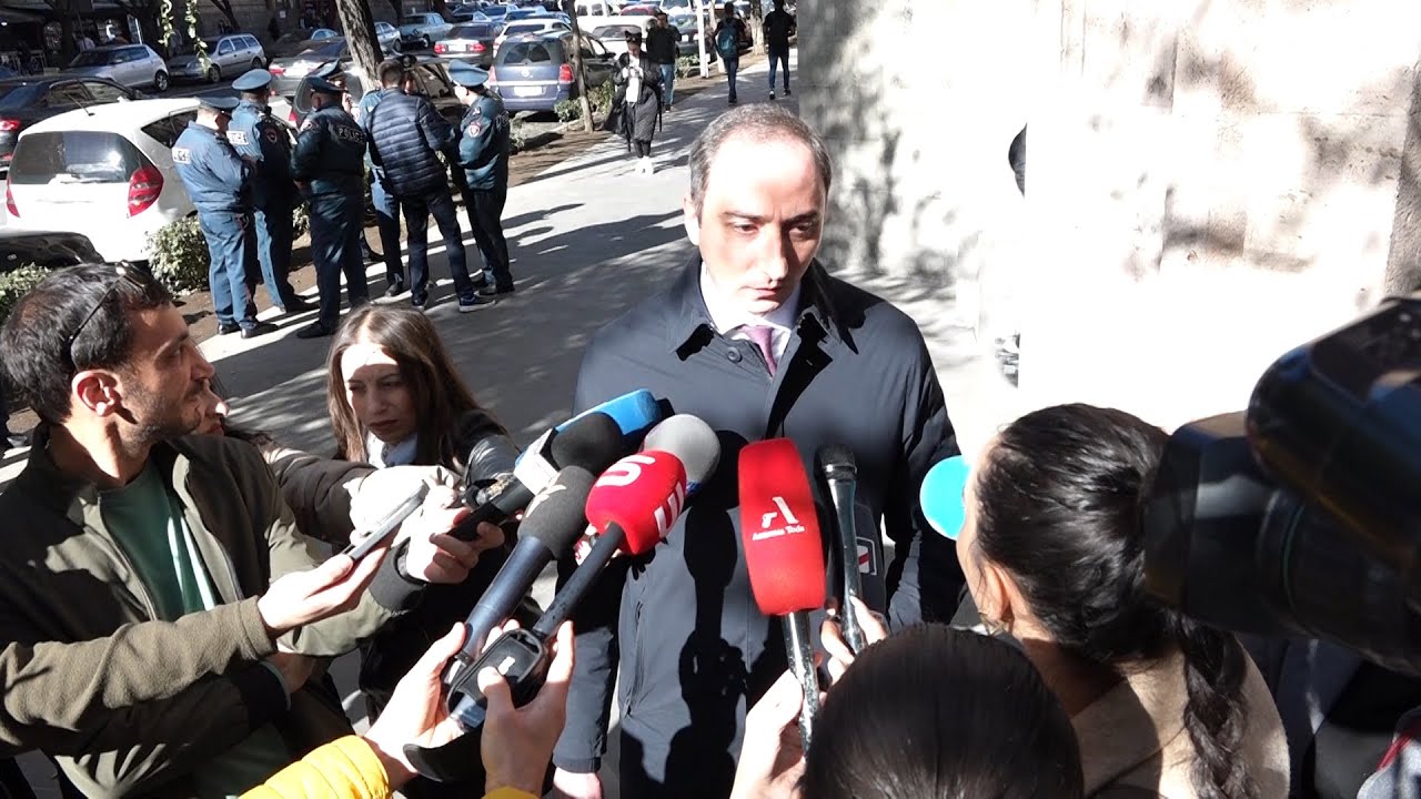 «Ես չեմ ասելու ով ա»․ ինչու՞ է նախարարը թաքցնում «Վիվասելի» իրական գնորդի անունը