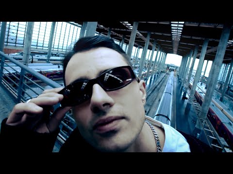 Svarez - uuuuu! | soft boy club