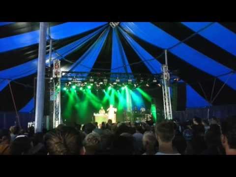 Marvelous mosell feat. Tue Track - Den bedste danser