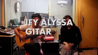 Ify Alyssa - Gitar, Live on 90.8 FM OZ Radio Jakarta