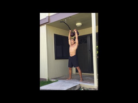 Day 183 Working Out in Hawaii - Double 32 kg. Kettlebell Overhead Press - November 13, 2020 1:01 pm