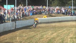 preview picture of video 'Julien CAYRE - grass track 125 cc - manche 1 - Miramont - 14 août 2011'