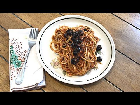 Spaghetti with Olives and Capers - #Recipe