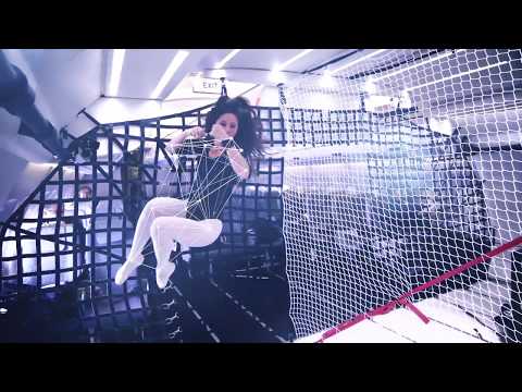 Dance performance in a Zero G flight - Jeanne Morel