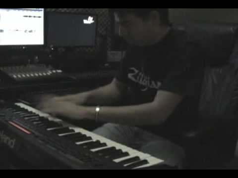 Steve Vai - Jibboom - improvisation on keyboard - Richin
