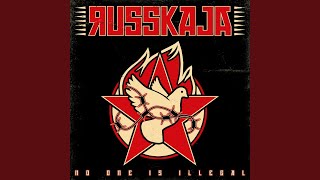 El Pueblo Unido (Nuevo) Music Video