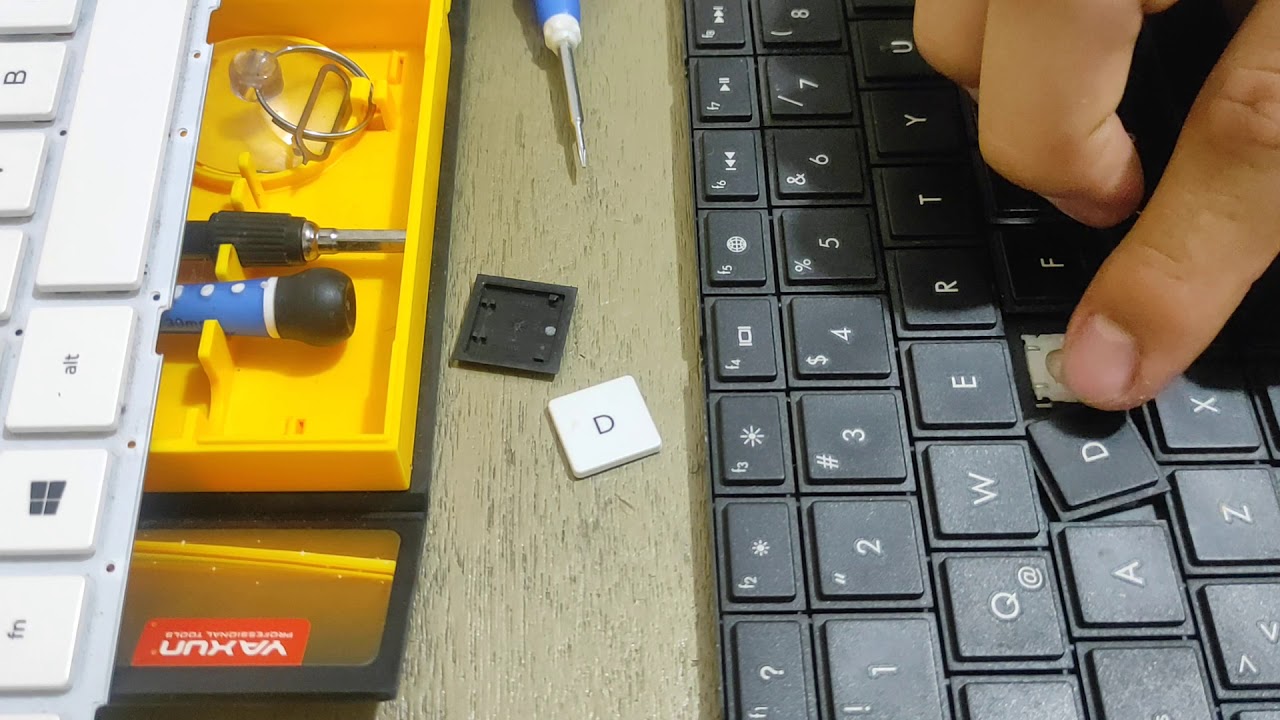 Como realizar mantenimiento, limpieza o desarmar teclado de laptop
