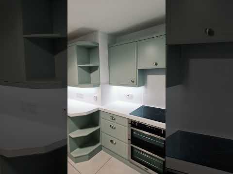 Bespoke-Worktops video.