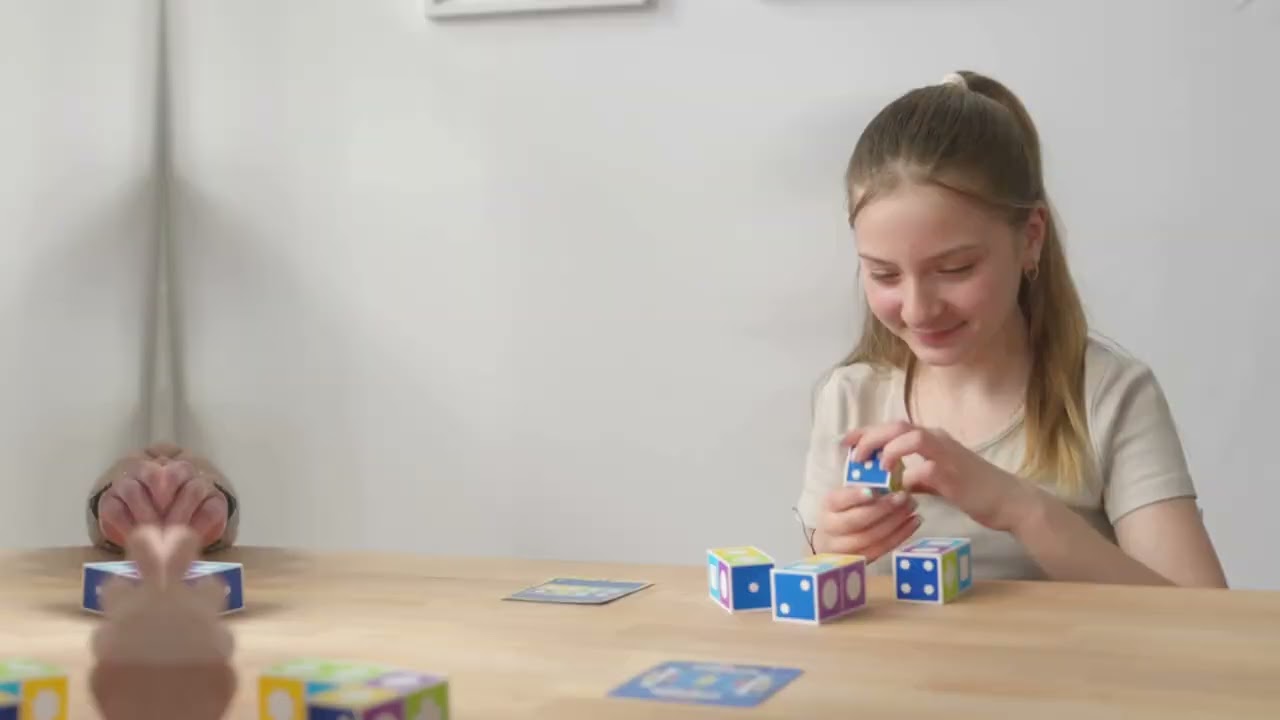 FoxMind Familienspiel Crazy Cubes Flip DE/FR/IT