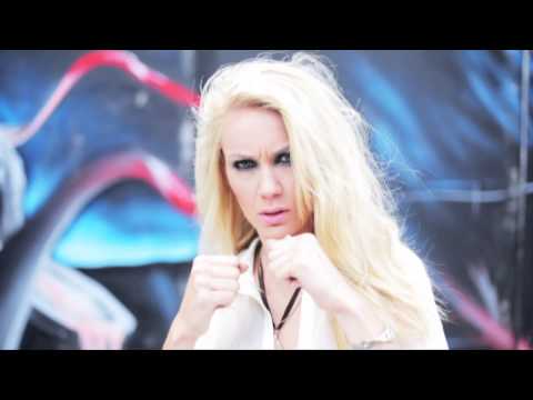 Videoclip de Harder They Fall — Overkill