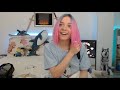 Чернокожая цыпочка играет с вибратором Чернокожая цыпочка играет с вибратором