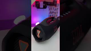 JBL Boombox 4 VS JBL Boombox 2