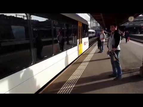 Thurbo GTW einfahrt in Bahnhof Winterthur als S26