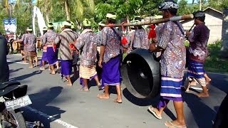 Traditional music in Indonesia (Lombok Island)