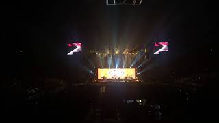 Elton John - Looking Up [Paris 01.12.2017]