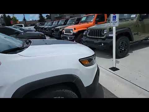 2022 Jeep Cherokee Trailhawk Elite 4x4 in White for sale at Finch Chrysler Dodge Jeep Ram Ltd in London, ON