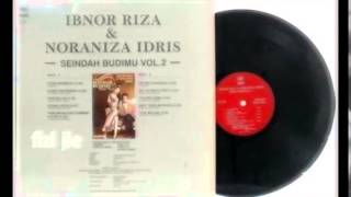 Download lagu NORANIZA IDRIS & IBNOR RIZA - SERI BULAN mp3