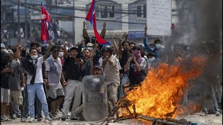 Непалд залуус ганц өдрийн дотор төр эргүүлэв