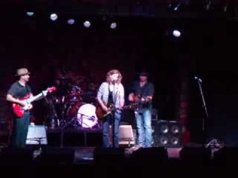Buster Jiggs performs (Blood on the Floor) Filmed live at Sam's Burger Joint & Music Hall 2/15/2014