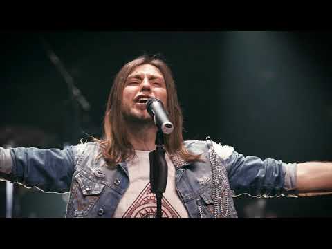 QUEENtESSENCE & Rihards Saule - Bohemian Rhapsody/ QUEEN