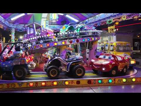 Córdoba es Navidad 2025. AMBIENTE NAVIDEÑO por las calles de la ciudad.